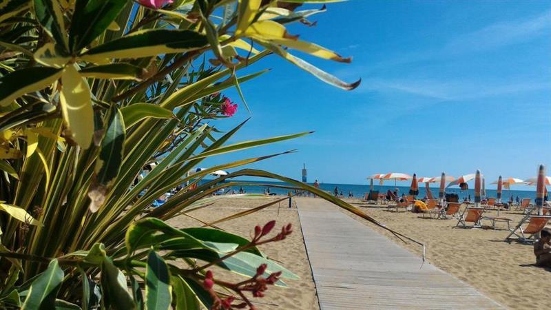 Appartamenti Oasi Bibione Exteriér fotografie